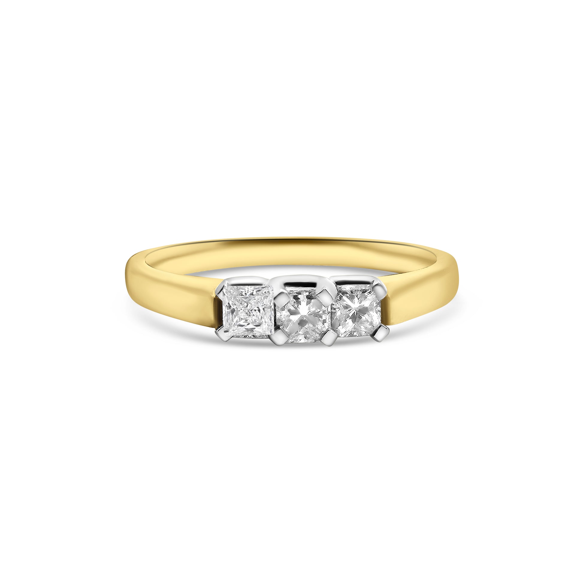 18kt Princess Cut Three Stone Diamond Engagement Ring