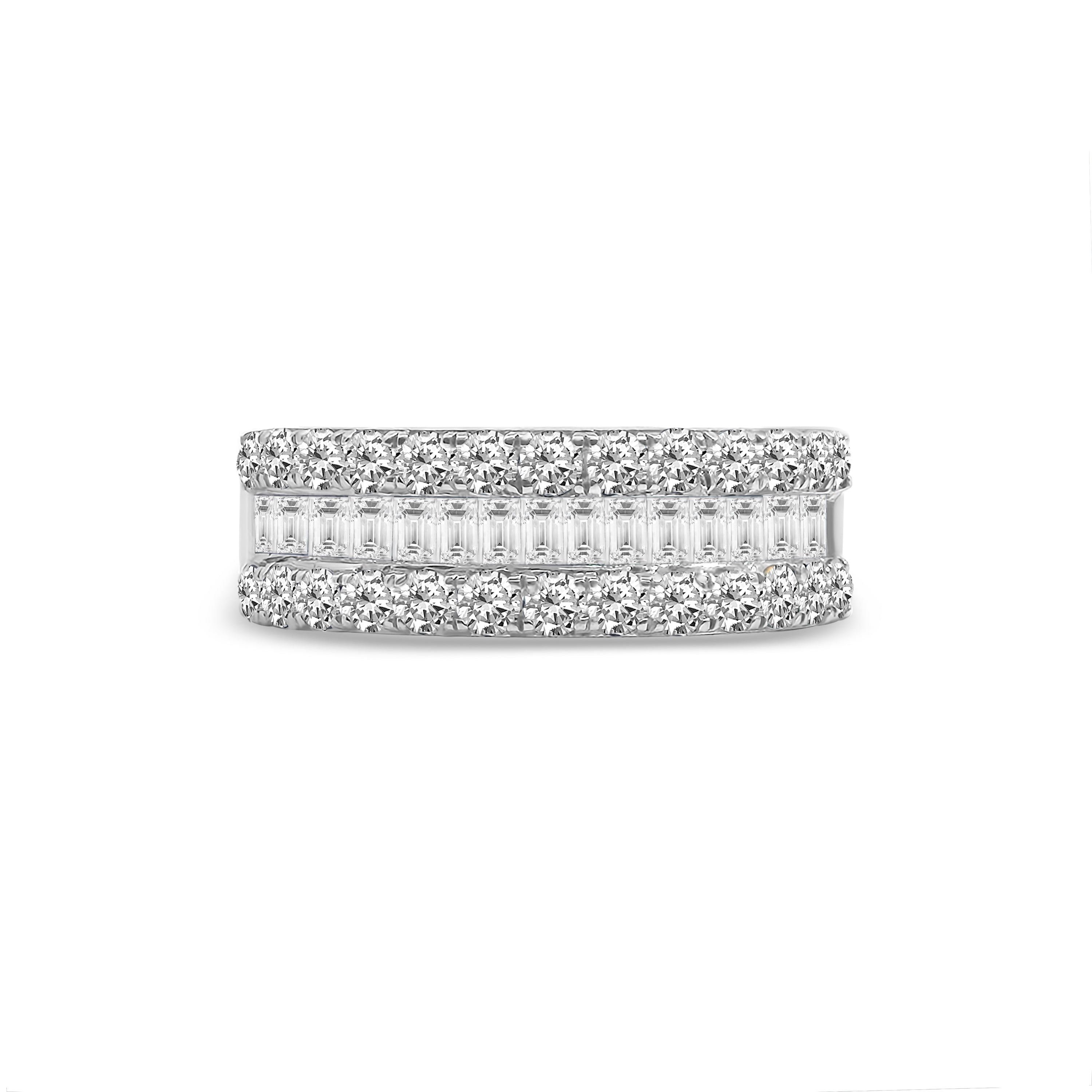 18kt Brilliant and Baguette Diamond Dress Ring