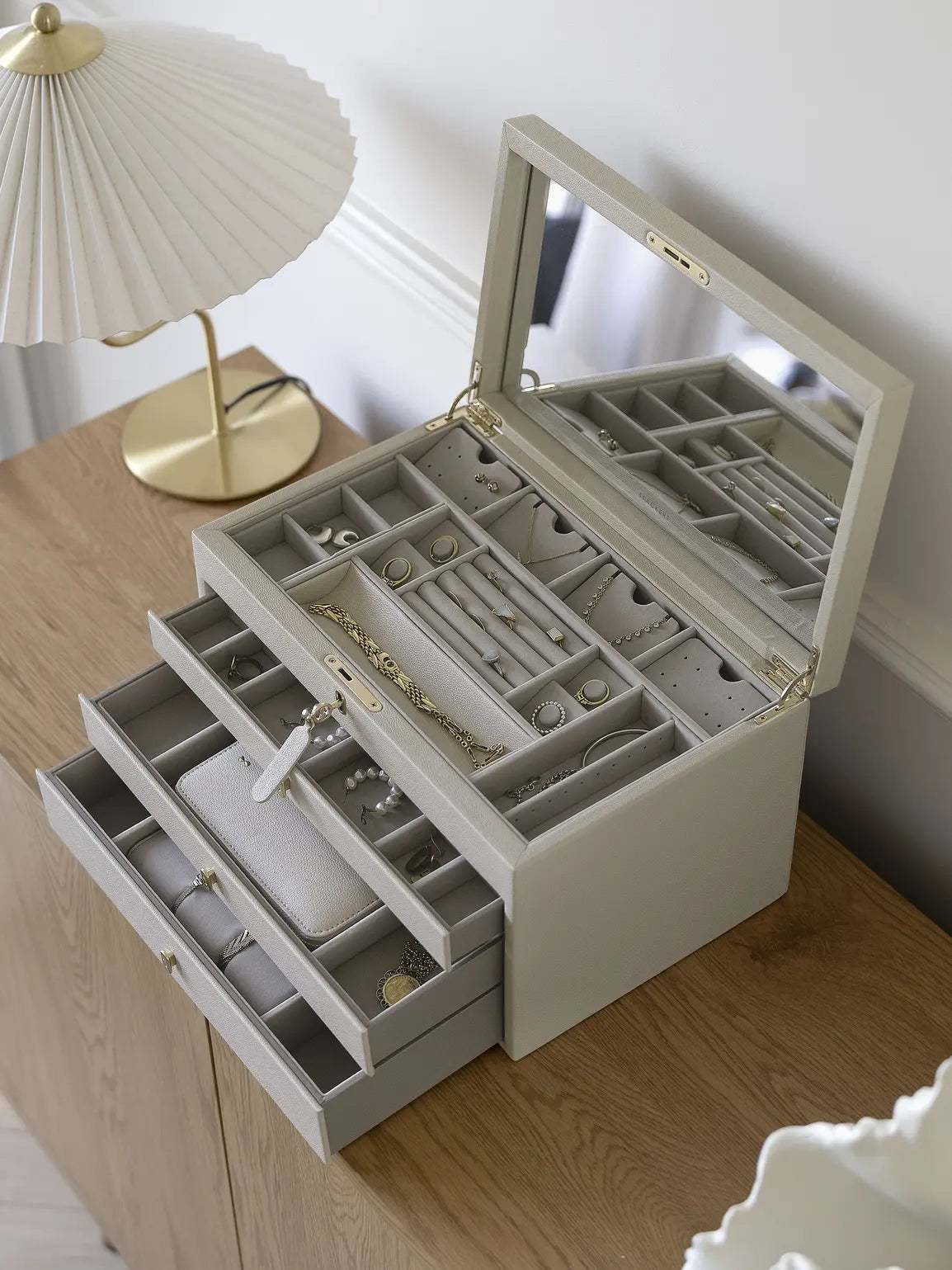 Large Luxury Jewellery Box - Oatmeal