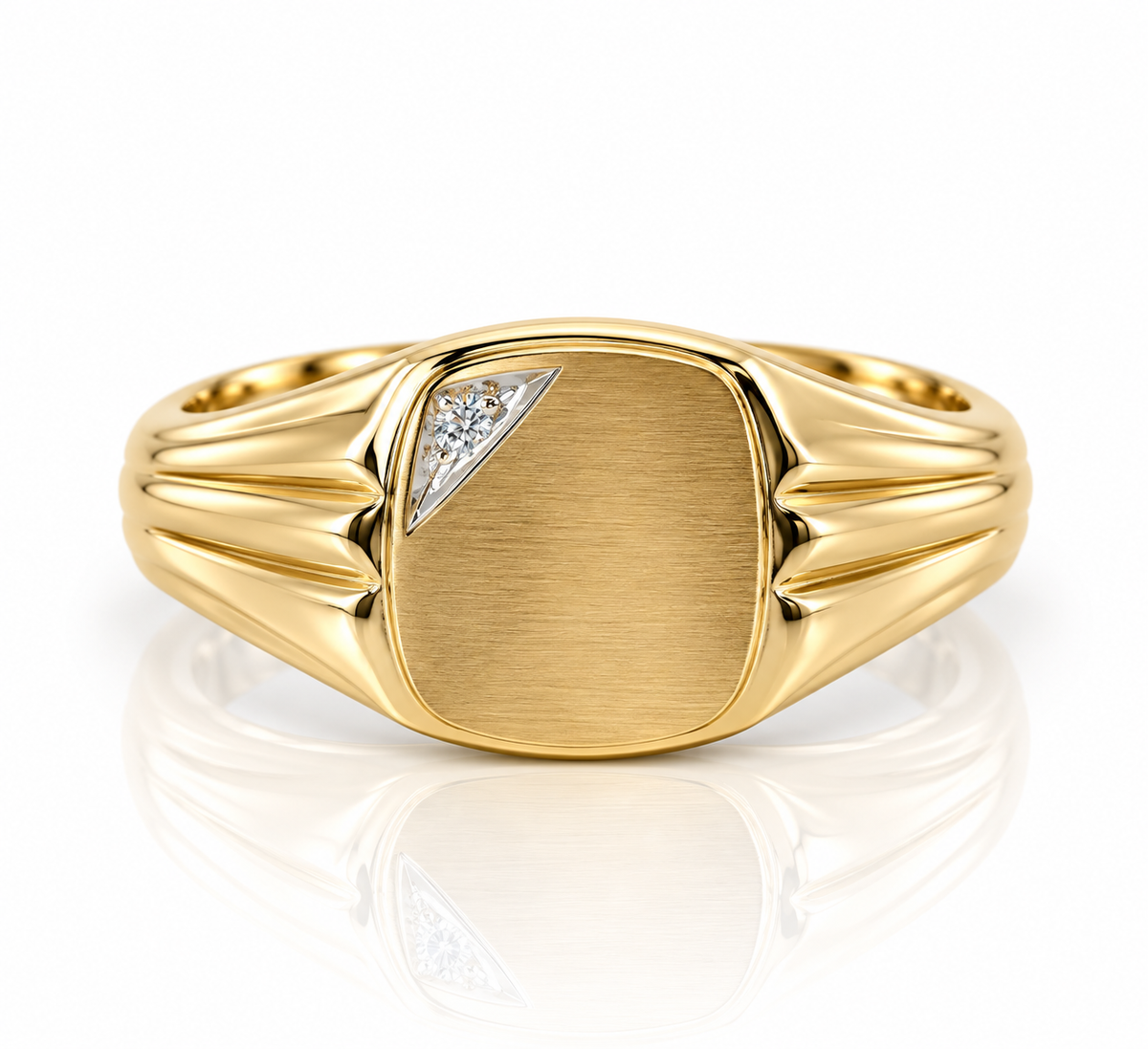 9kt Diamond Signet Ring