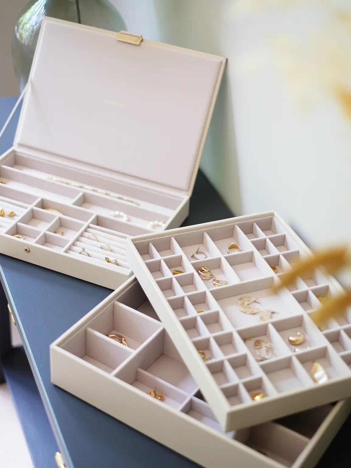 Stackers Supersize Jewellery Box - Oatmeal image 1