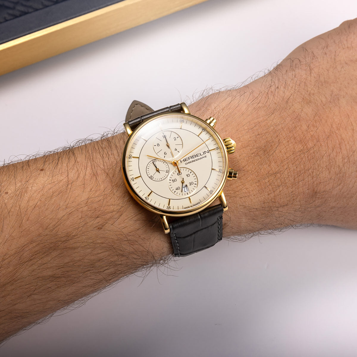 INSPIRATION – CHRONOGRAPH – GOLD & BLACK LEATHER