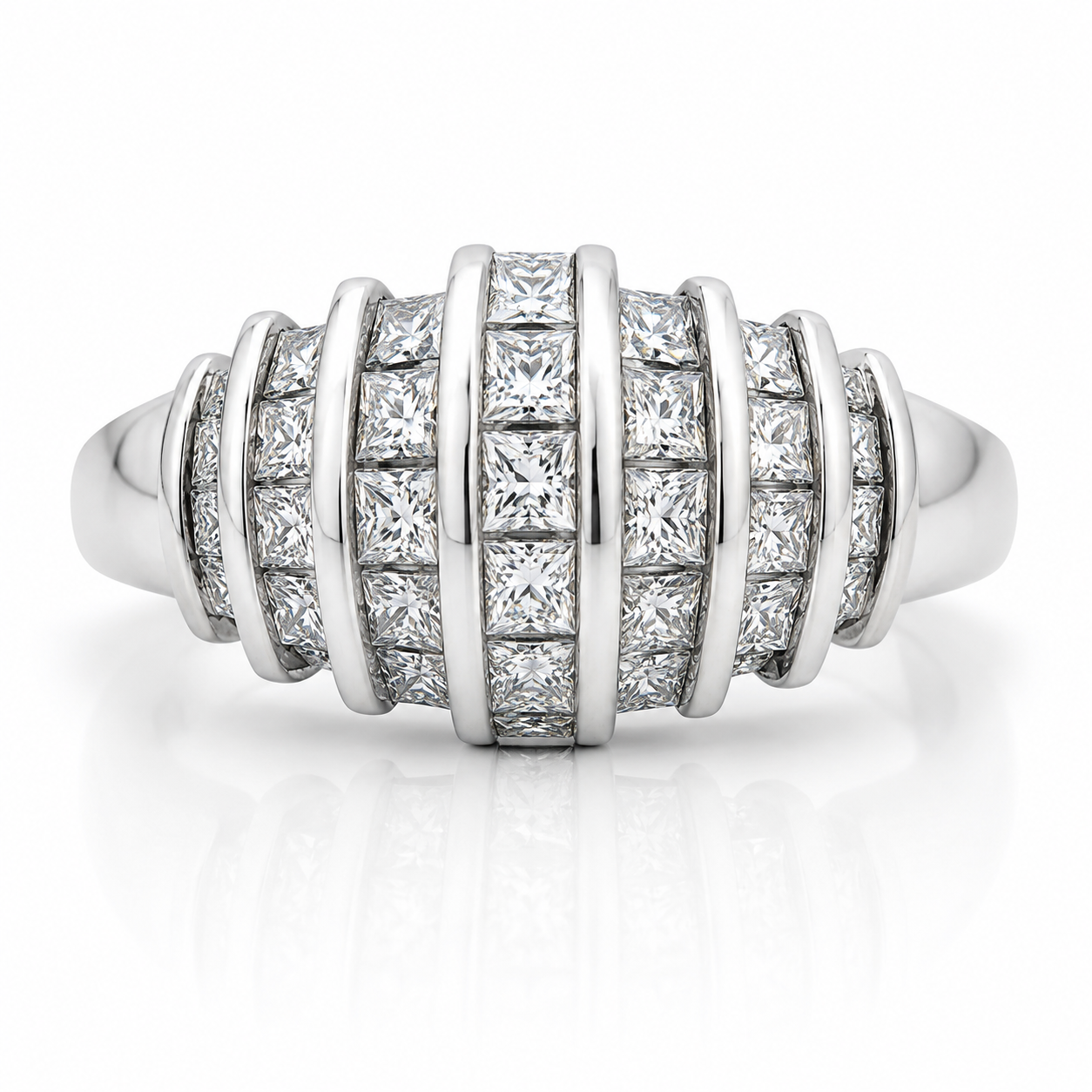 18kt Princess Cut Diamond Dress Ring