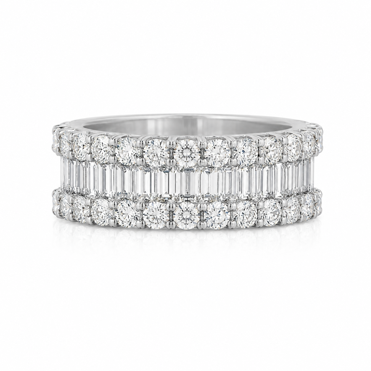 9kt Brilliant and Baguette Cut Dress Ring