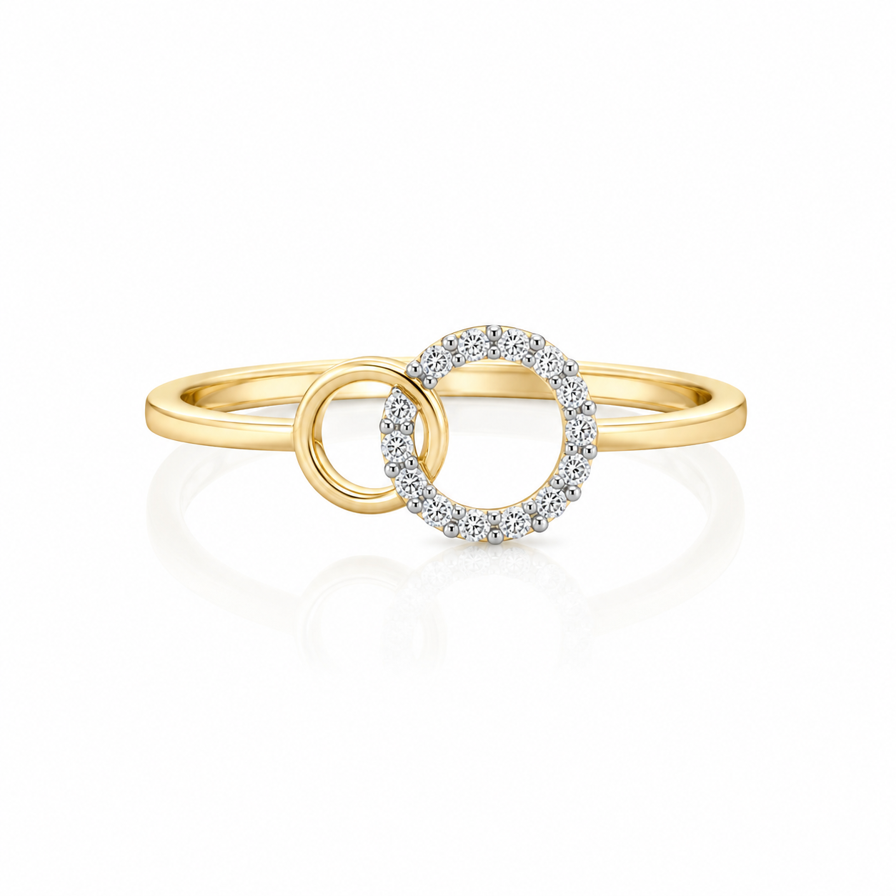 9kt Interlocking Diamond Dress Ring