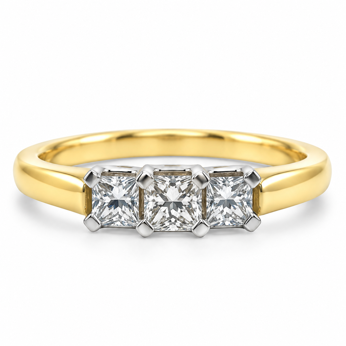 18kt Princess Cut Three Stone Diamond Engagement Ring