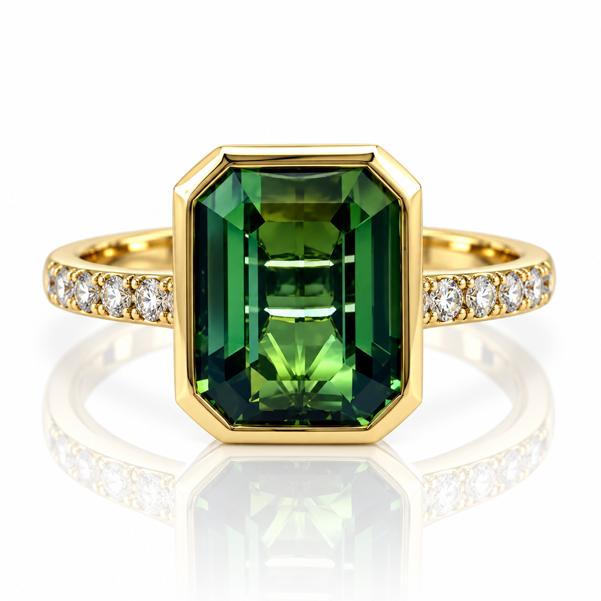 18kt Green Tourmaline and Diamond Dress Ring