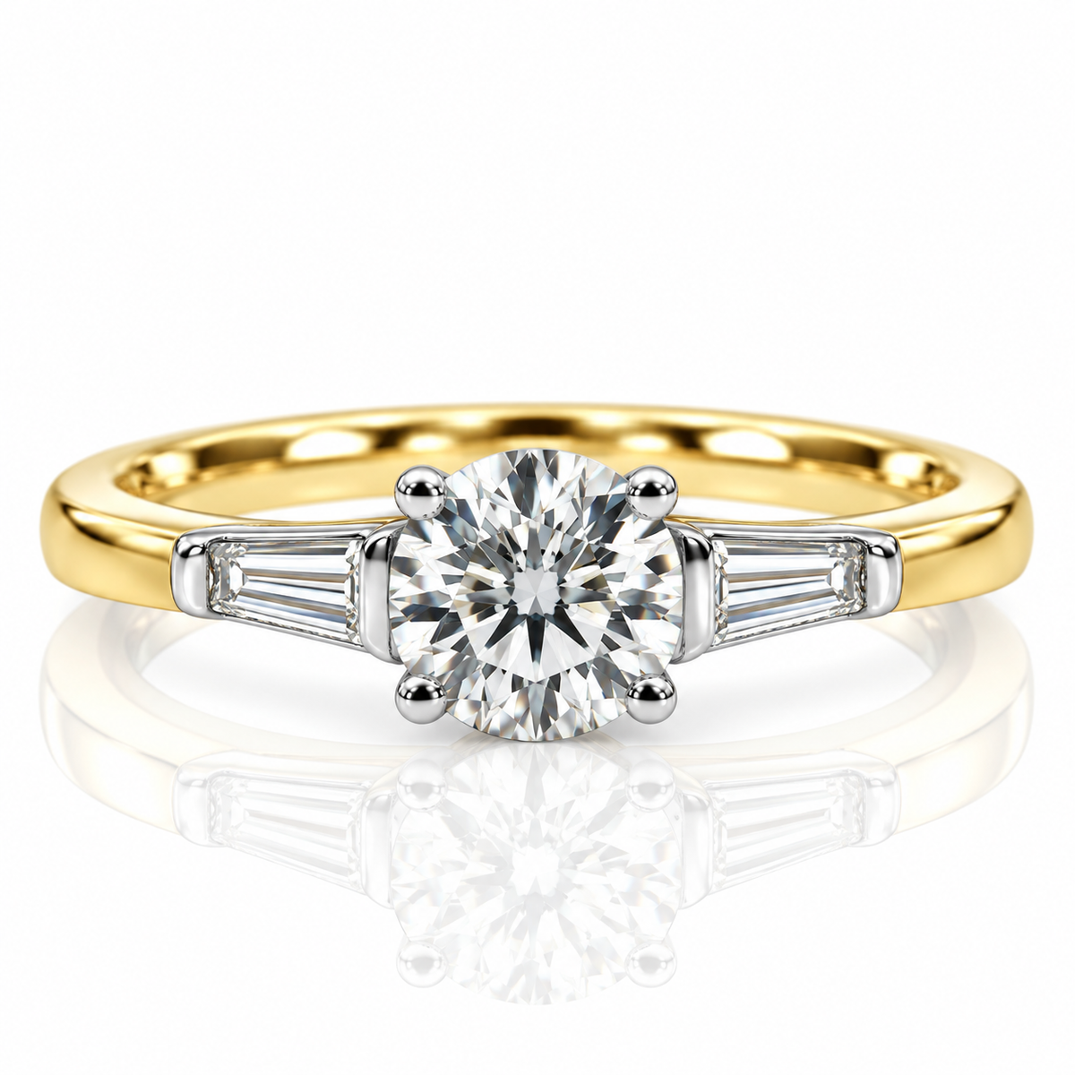 18kt Diamond solitaire with baguettes