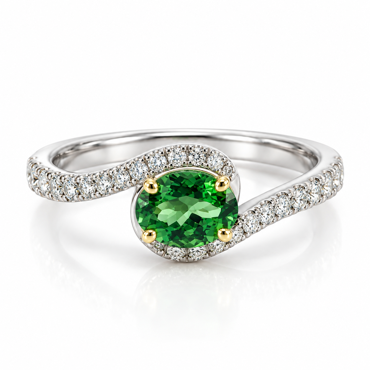 18kt Tsavorite and Diamond Dress Ring