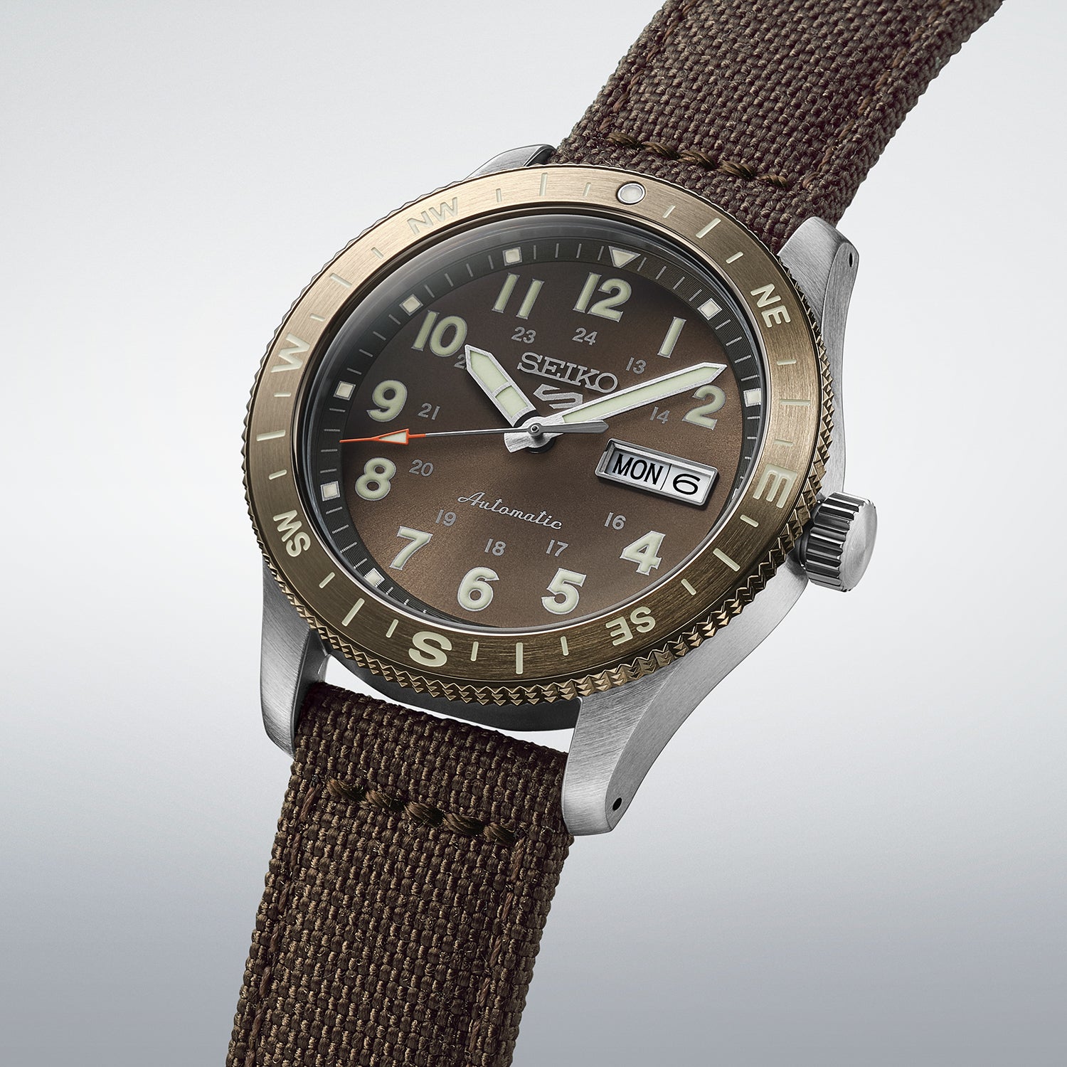 Seiko 5 Sports Field in Coyote Brown HDB009K1
