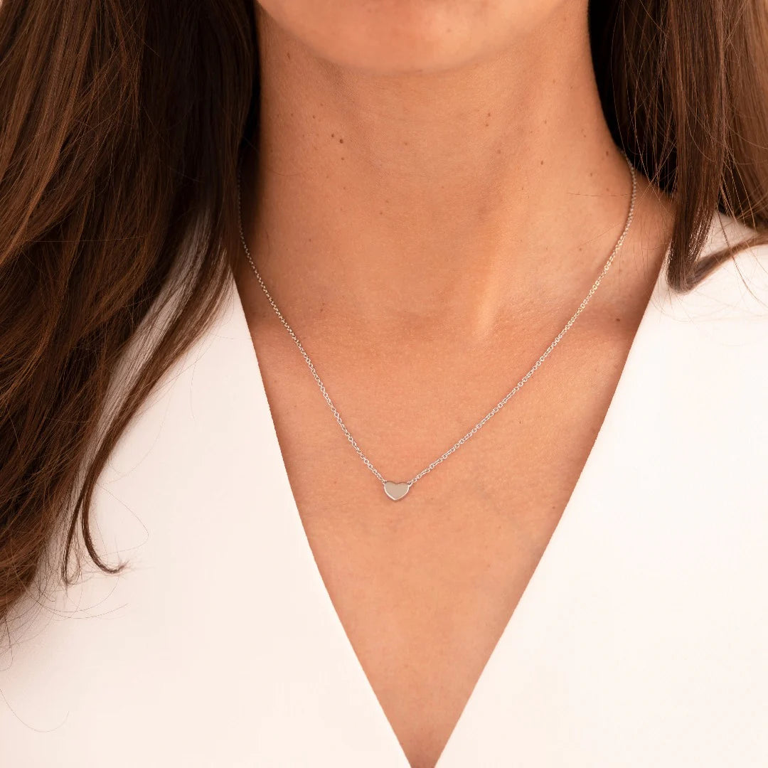 Minimal Heart Necklace