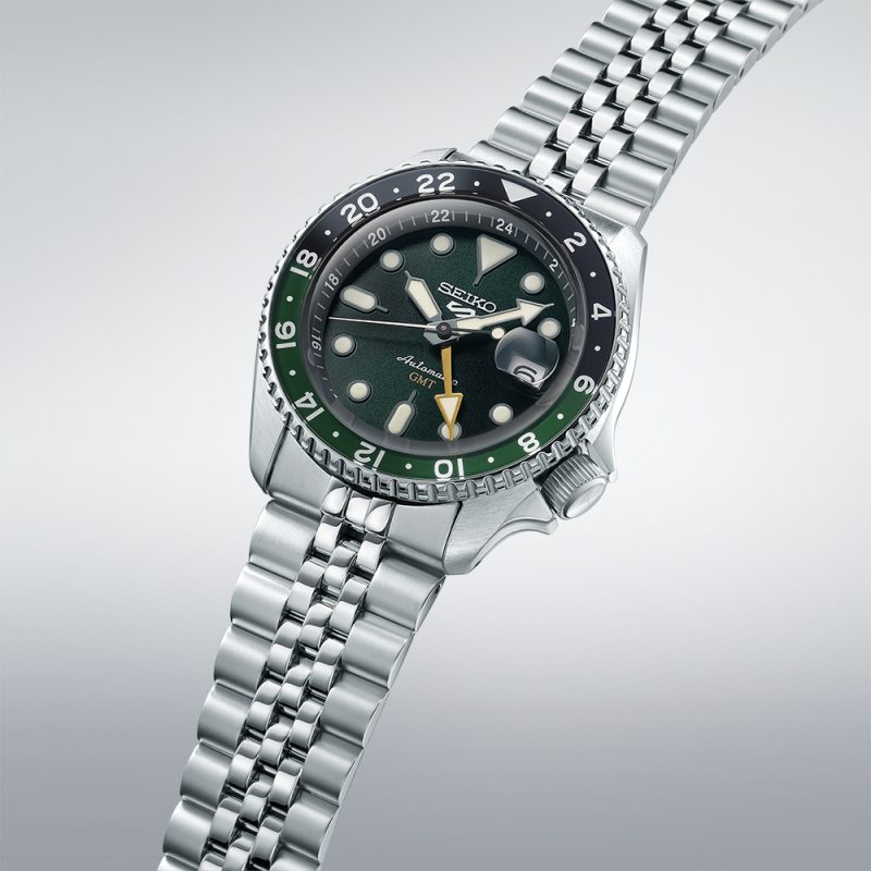 Seiko 5 Sports SKX GMT Bi-Colour Green SSK035K1