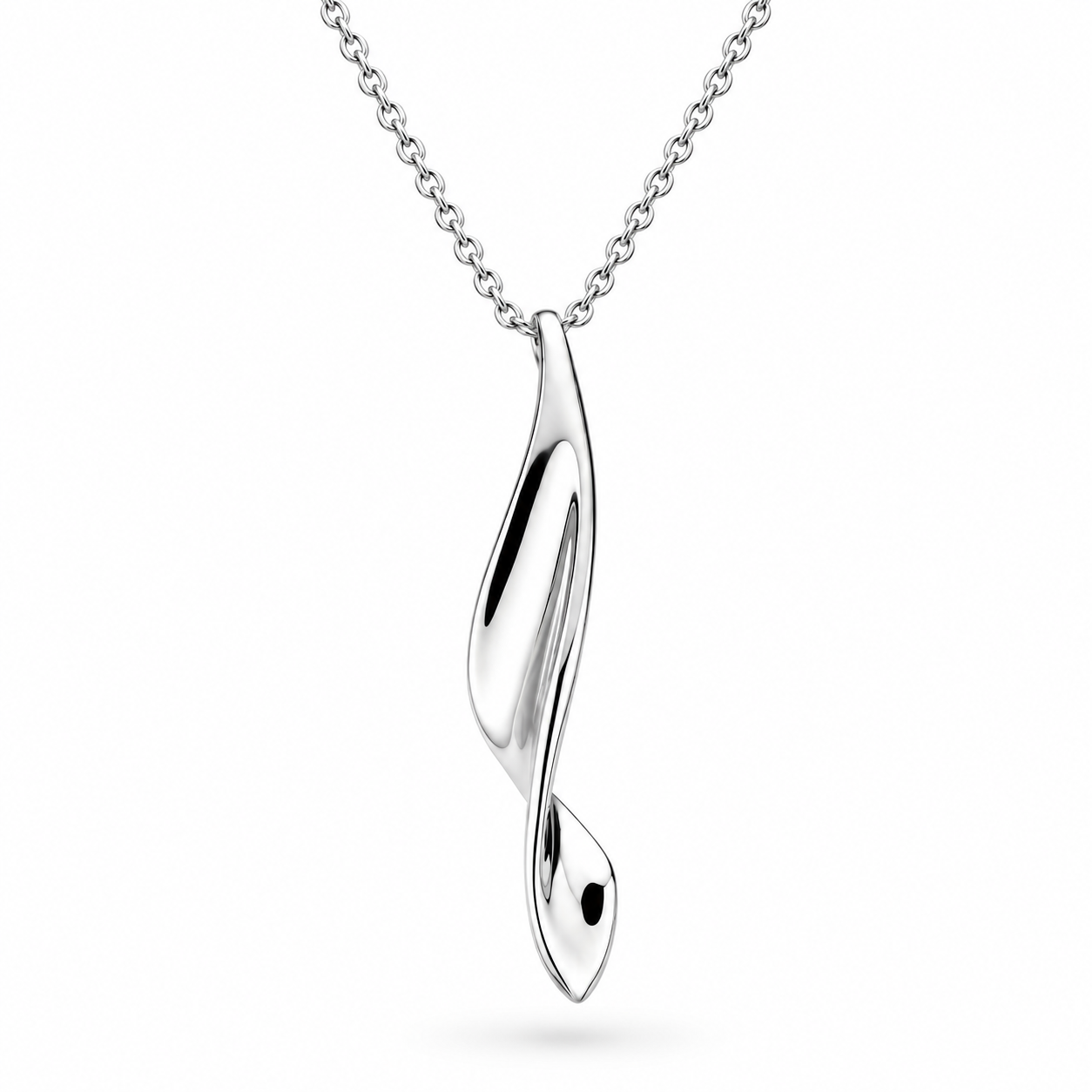 Serenity Curve Necklace