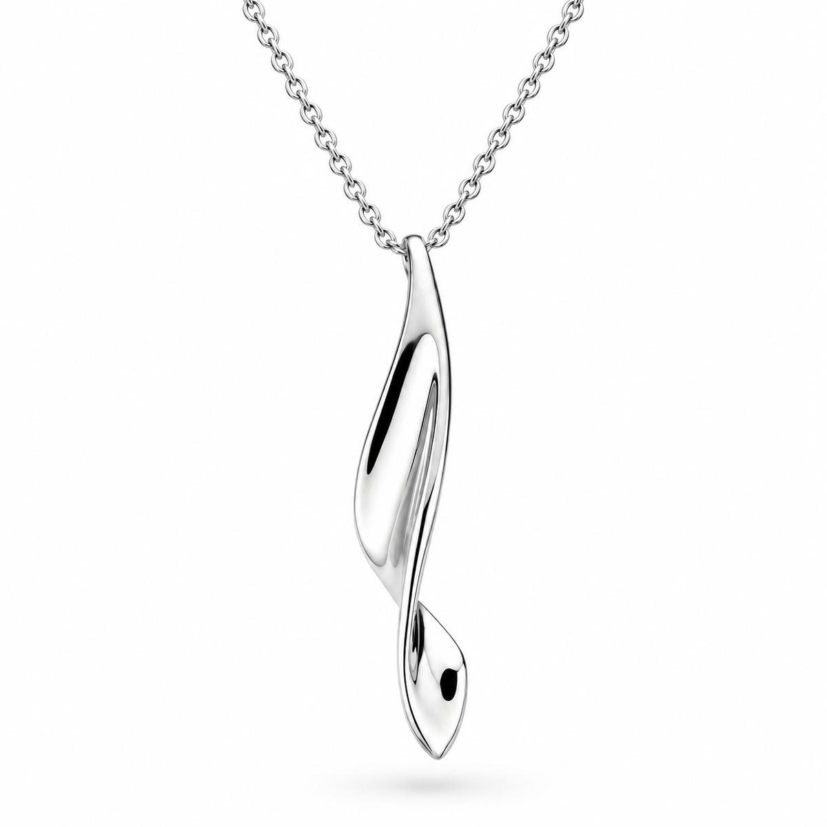 Serenity Curve Necklace