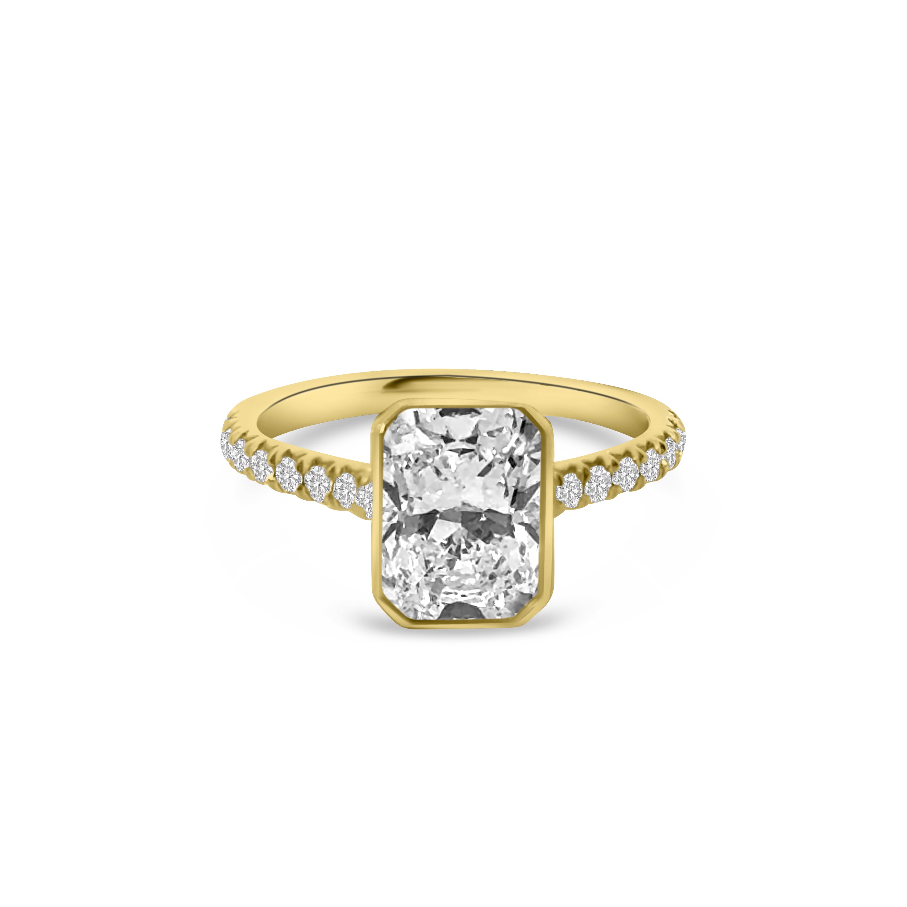 Lab Diamond 18kt Radiant Solitaire Engagement Ring