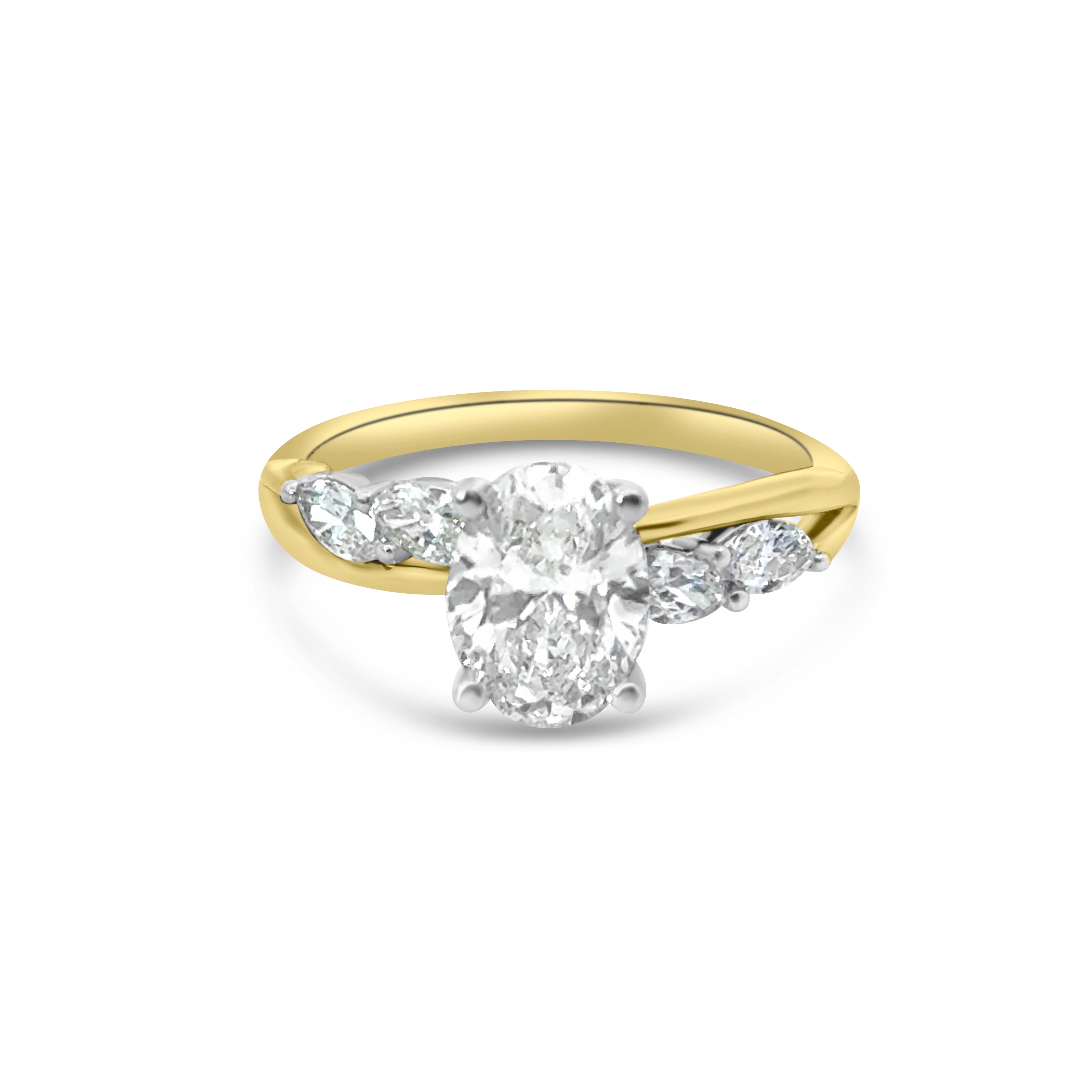 Lab Diamond 18kt Oval Solitaire Twist Engagement Ring