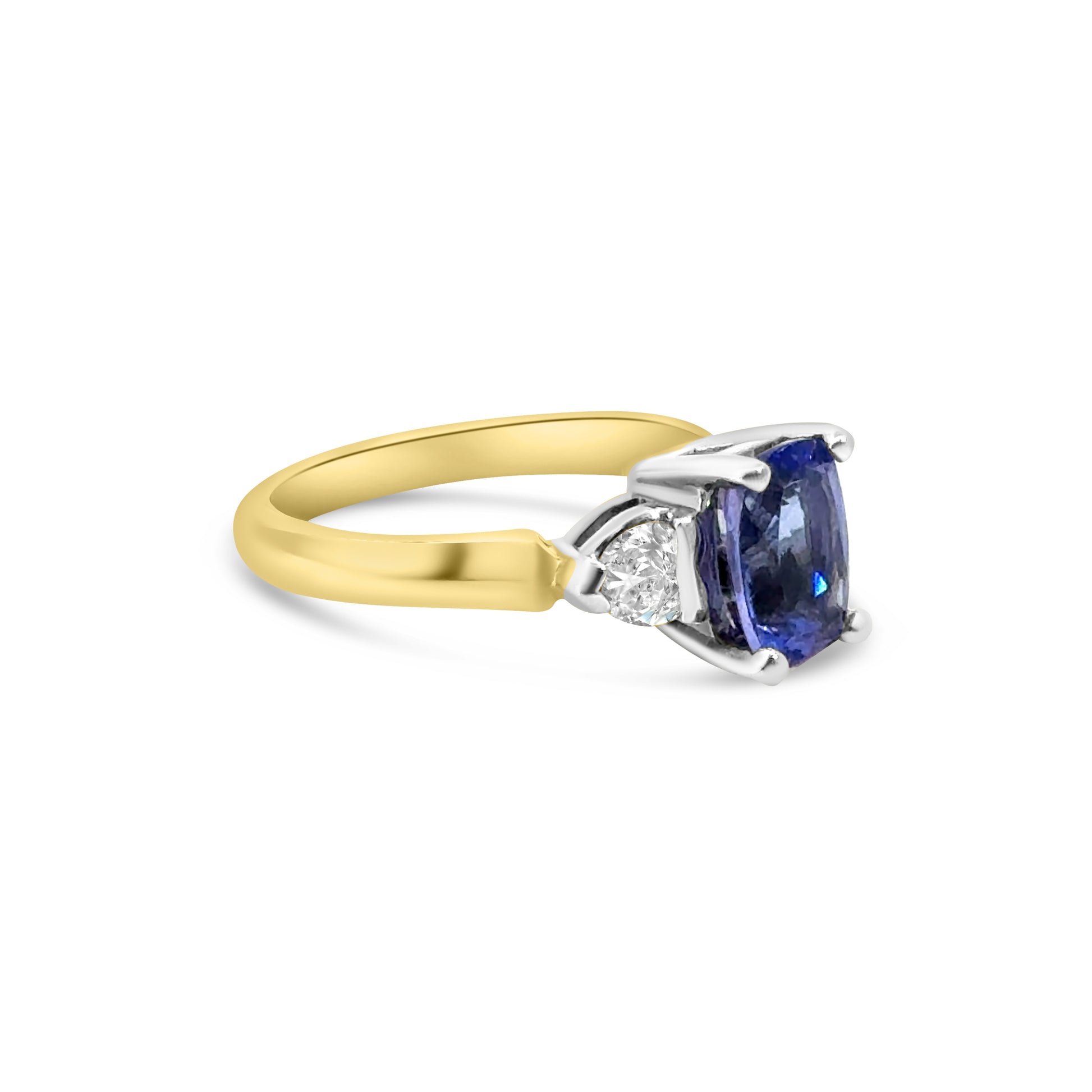 18kt Tanzanite and Diamond Dress Ring
