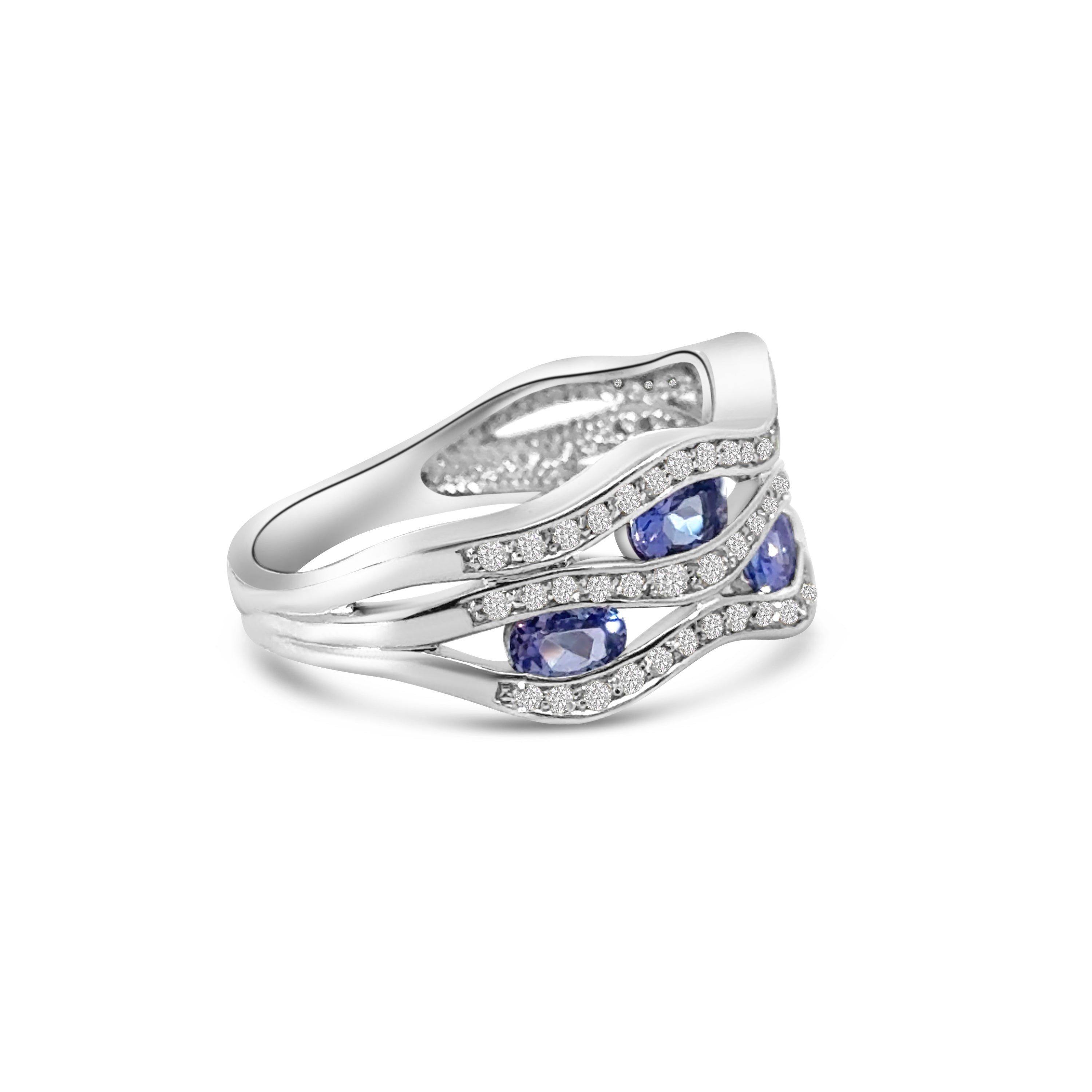 18kt Tanzanite and Diamond Dress Ring