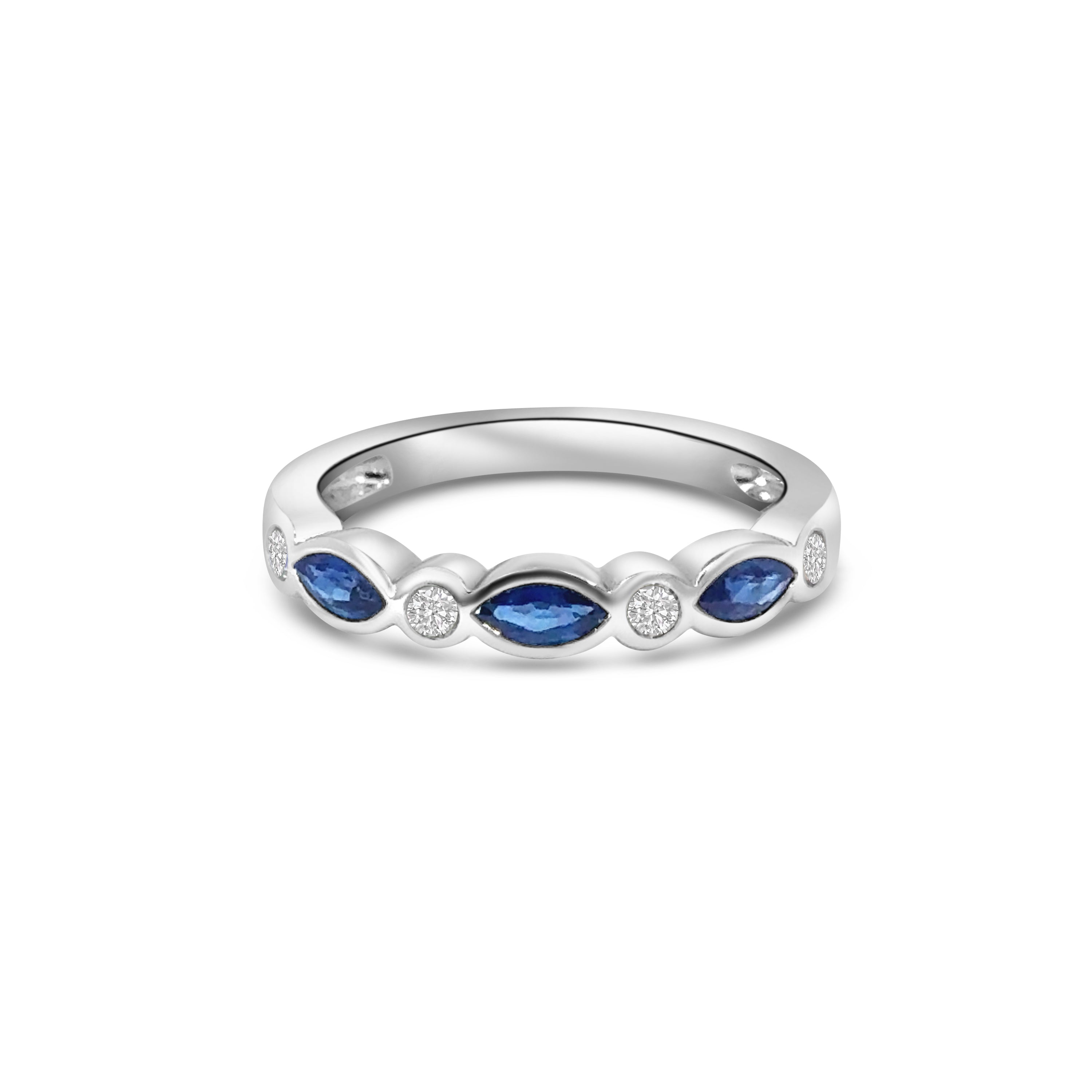18kt Sapphire and Diamond Ring