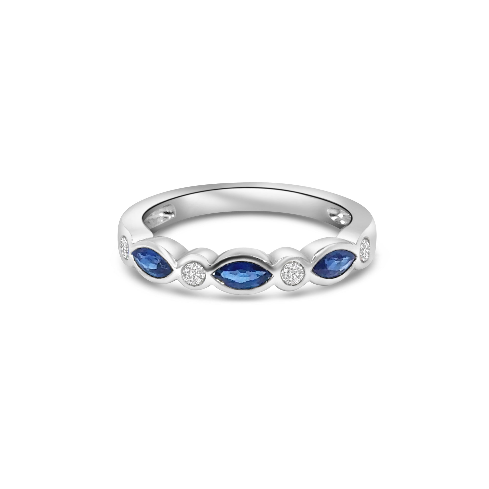 18kt Sapphire and Diamond Ring