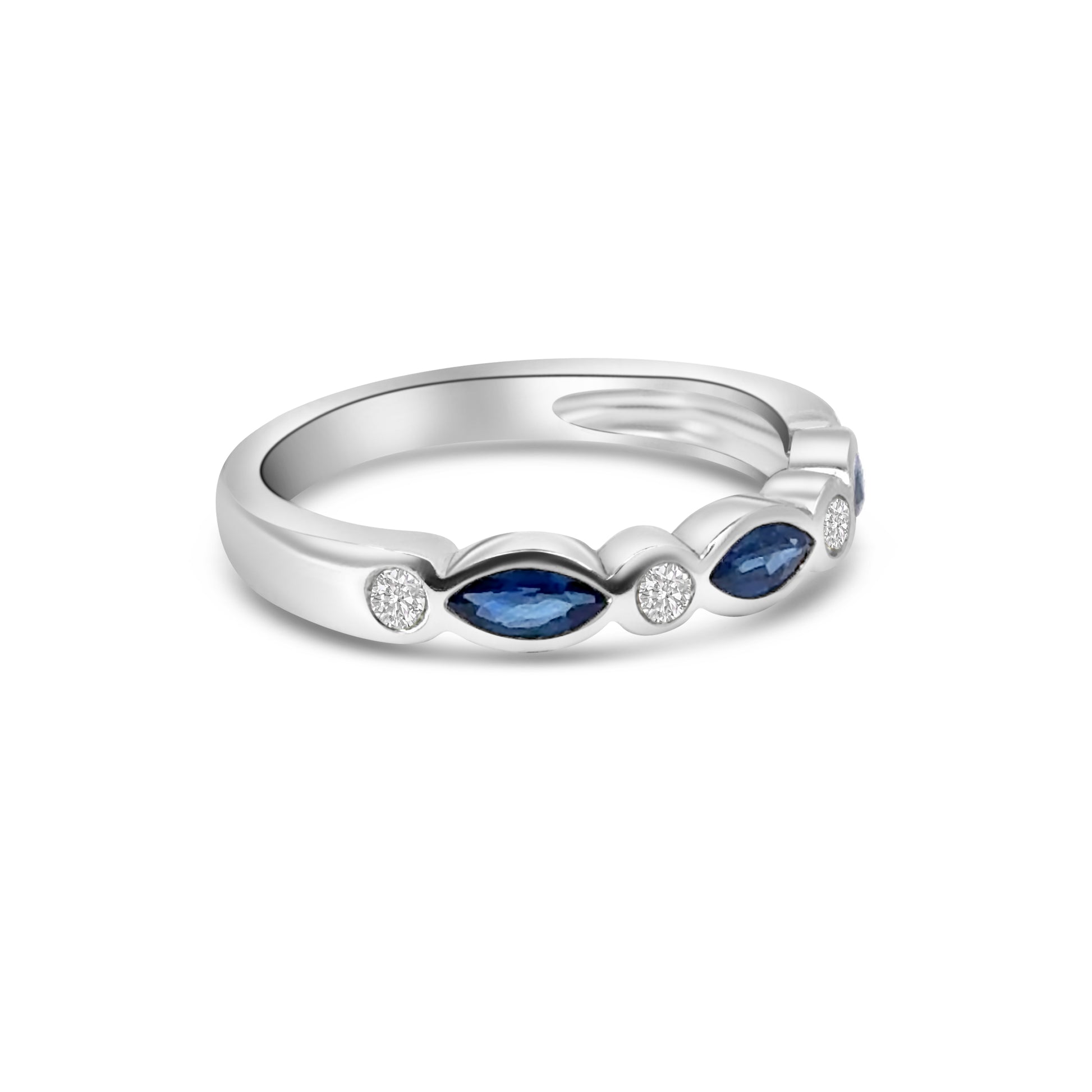 18kt Sapphire and Diamond Ring