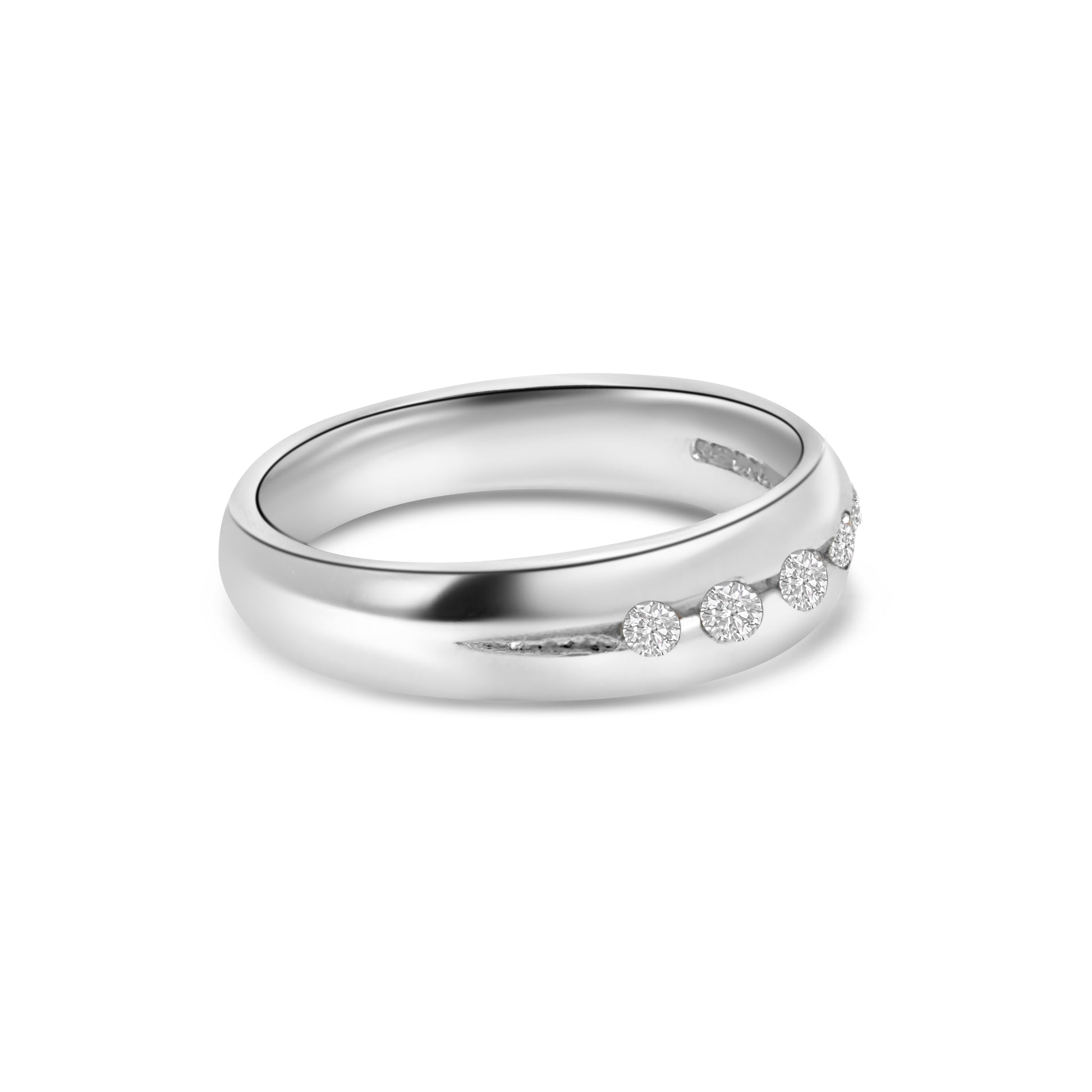 18kt 5 Stone Diamond Ring