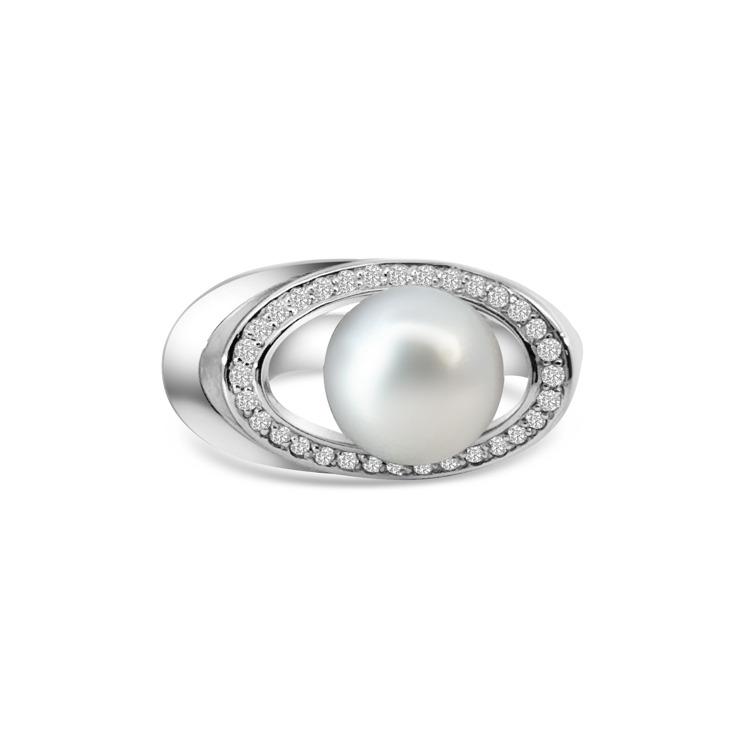 18kt South Sea Pearl and Diamond Ring