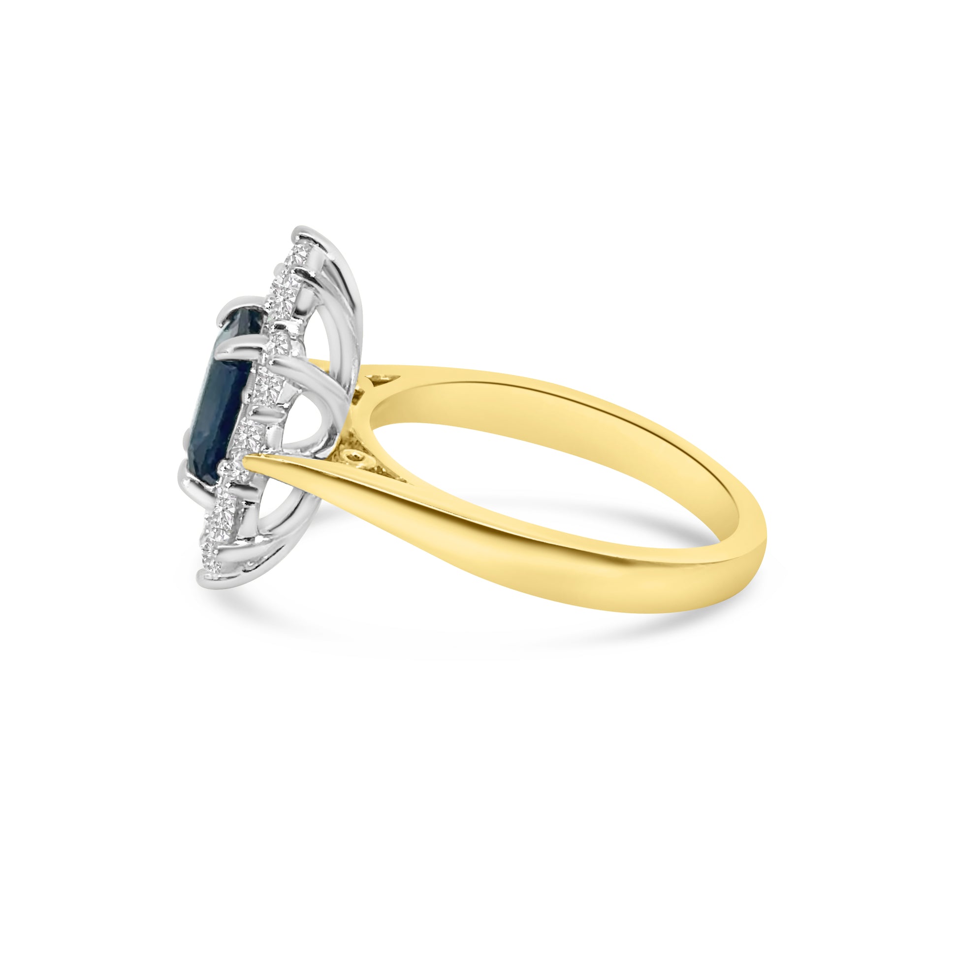18kt Sapphire and Diamond Cluster Dress Ring