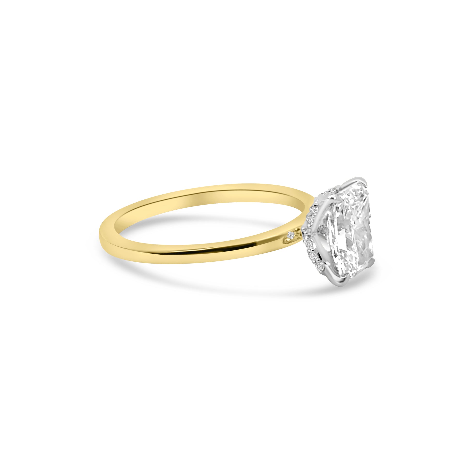 Lab Diamond 18kt Radiant Cut Solitaire Engagement Ring