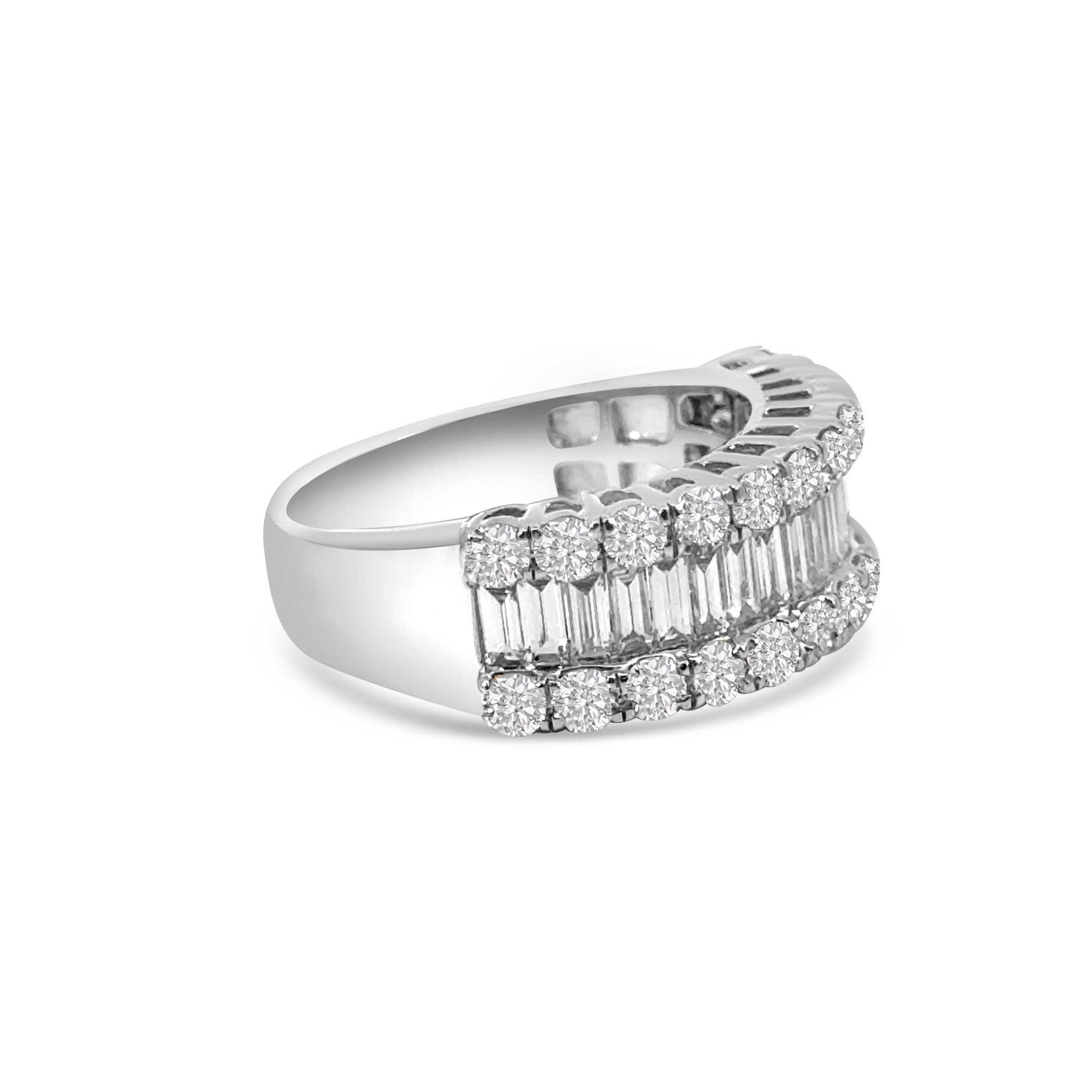 9kt Brilliant and Baguette Cut Dress Ring