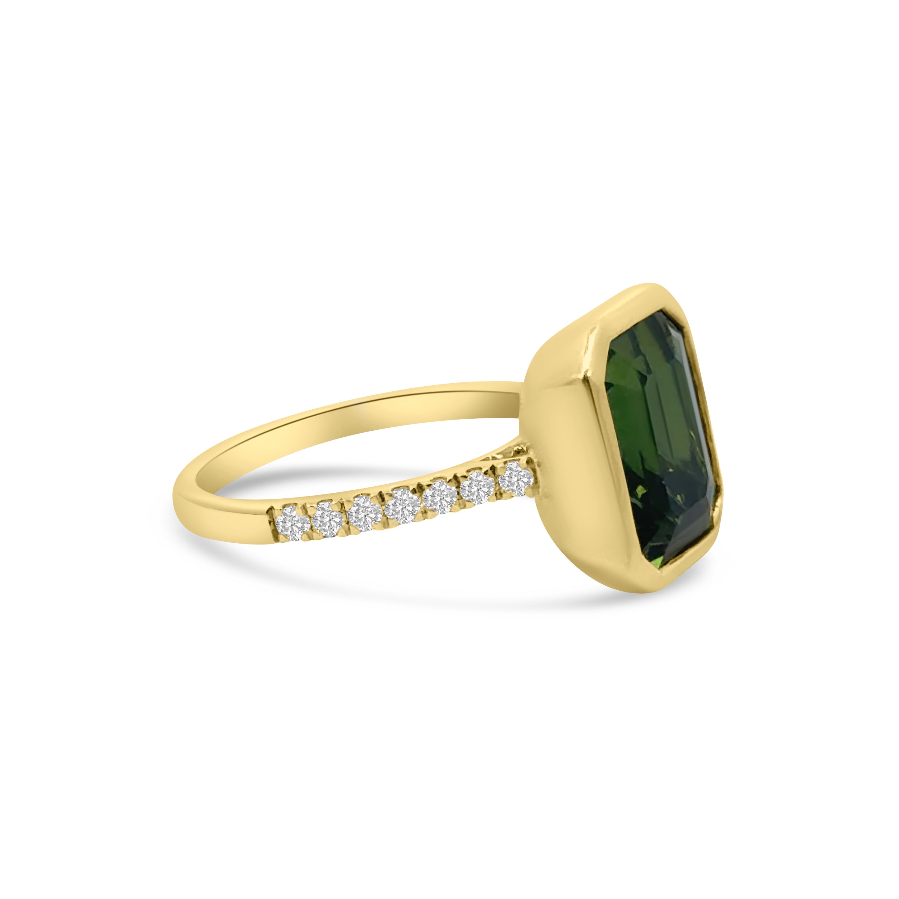 18kt Green Tourmaline and Diamond Dress Ring