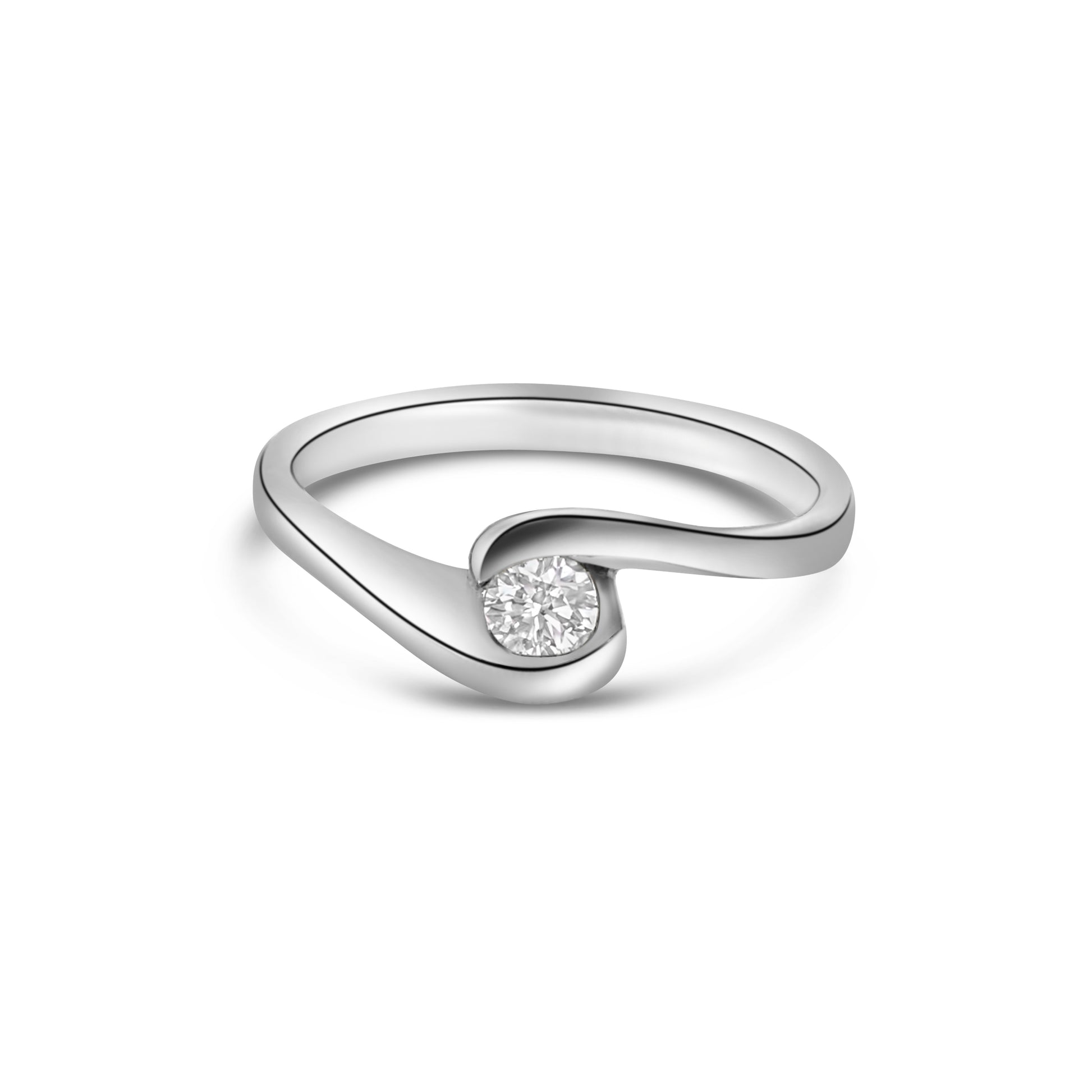 18kt Twist Solitaire Engagement Ring