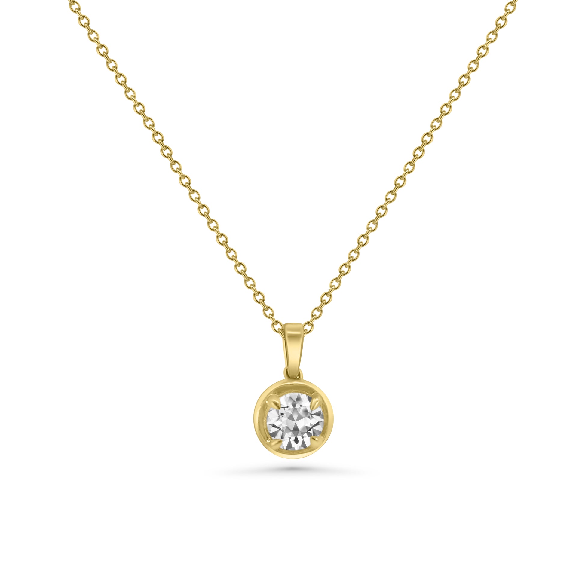 9kt Lab Grown Round Diamond Pendant