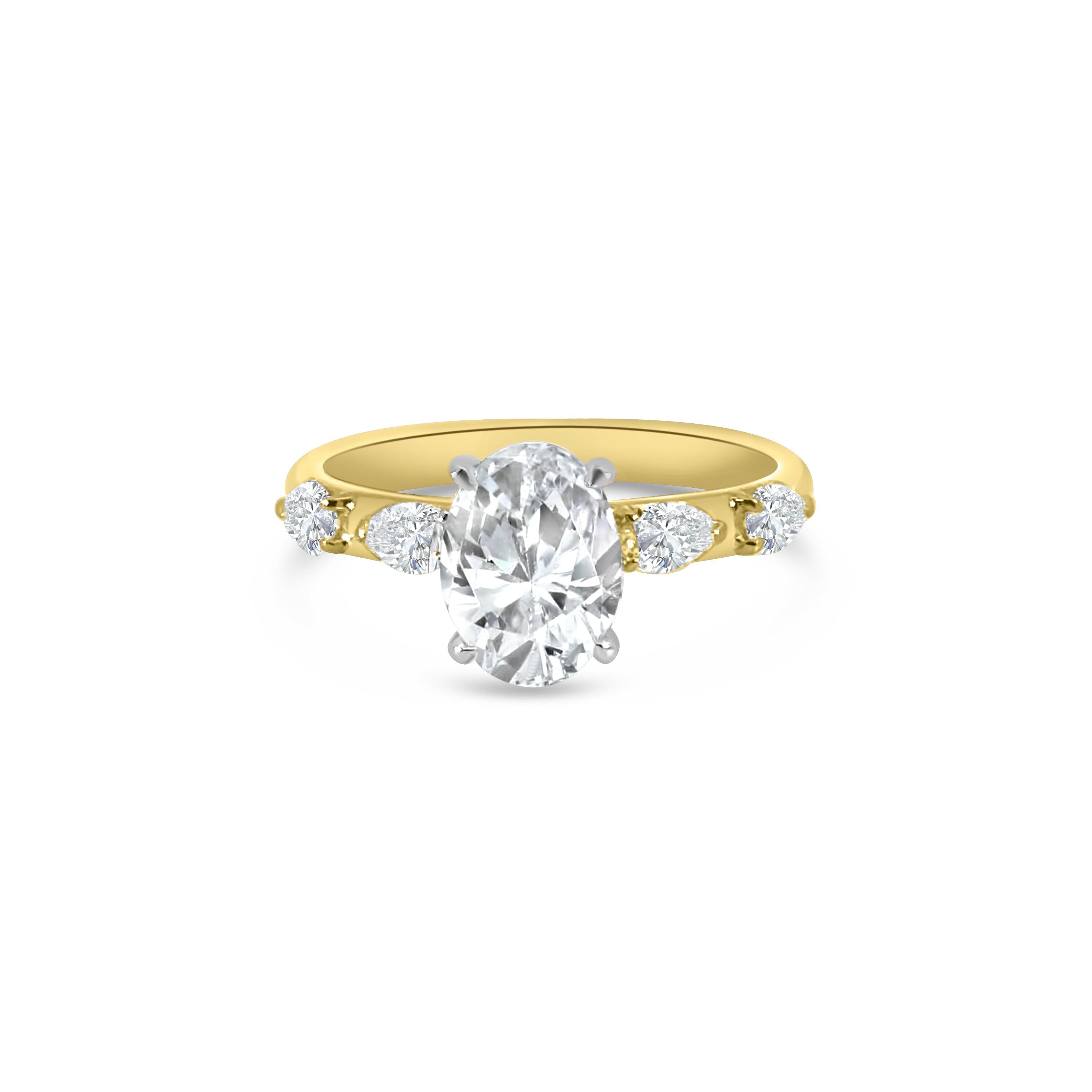Lab Diamond 18kt Oval Solitaire Engagement Ring