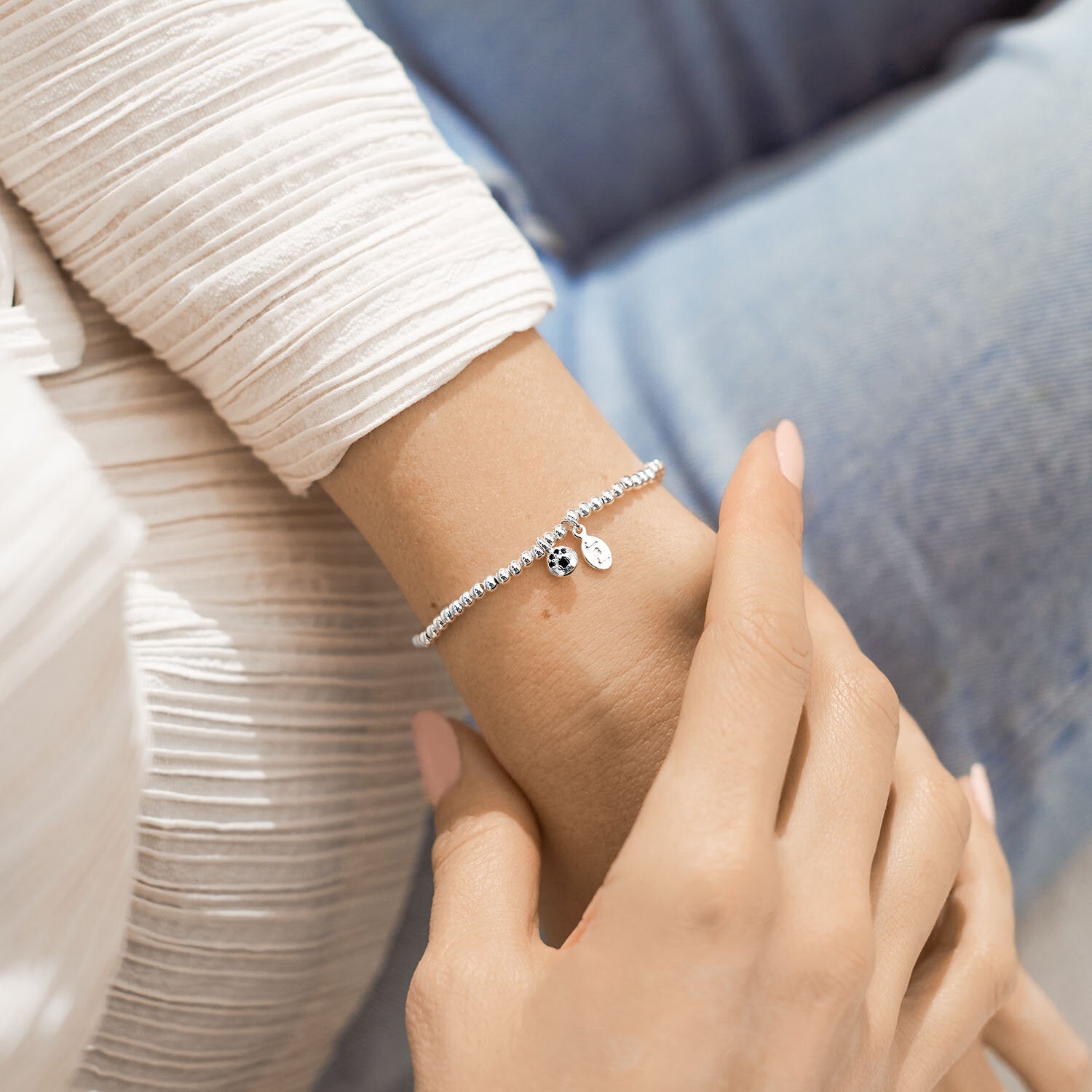 A Little 'Paw Print' Bracelet image 1