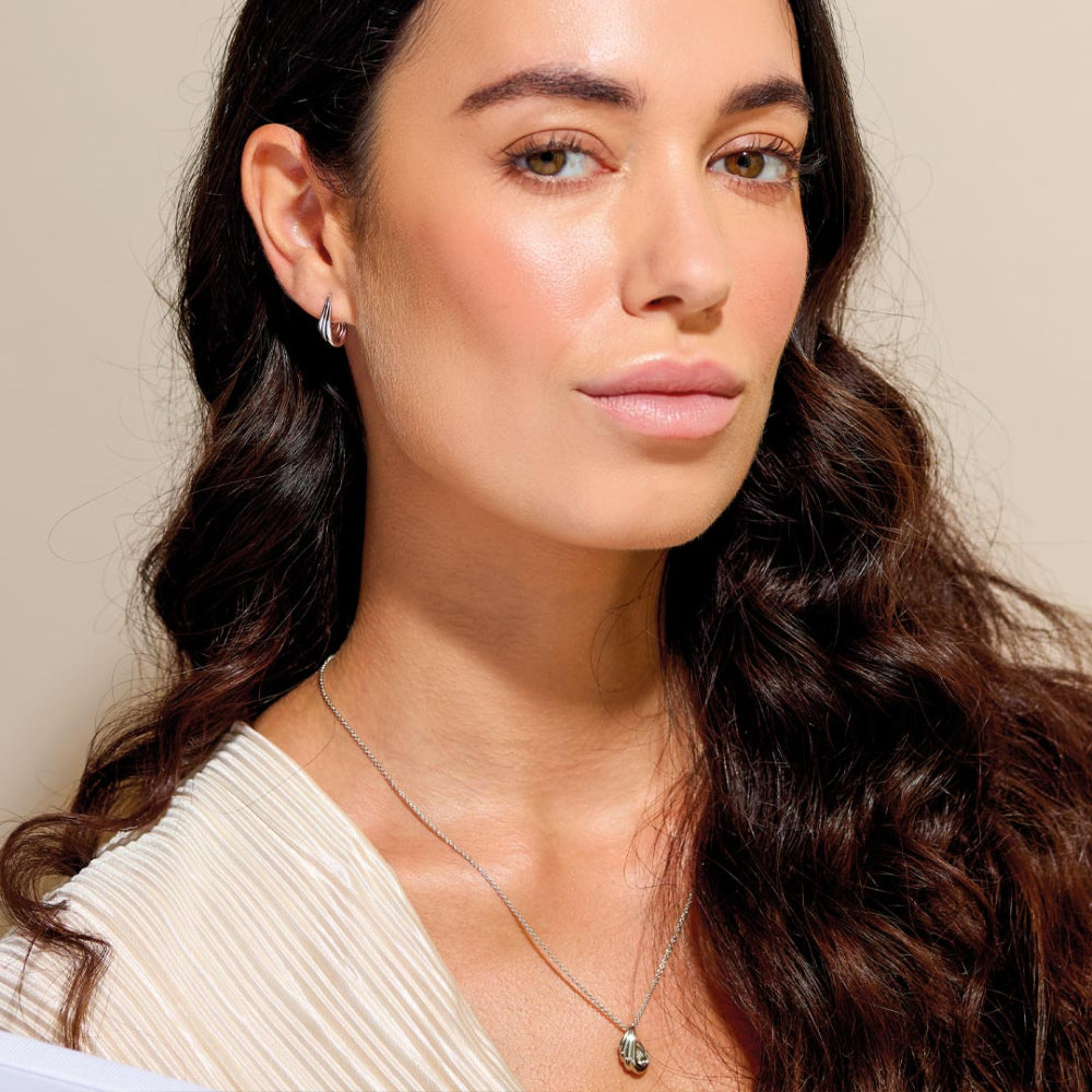 Kit Heath Océane Shell Wave Hoop Earrings image 1